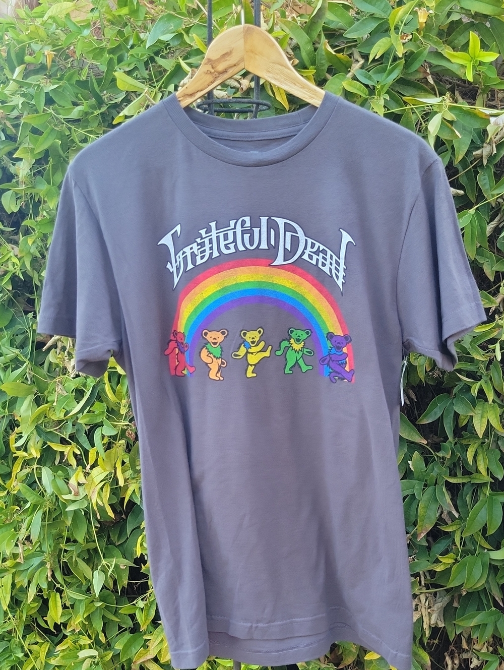 Grateful Dead Gray Tee with Rainbow and Dancing Bears